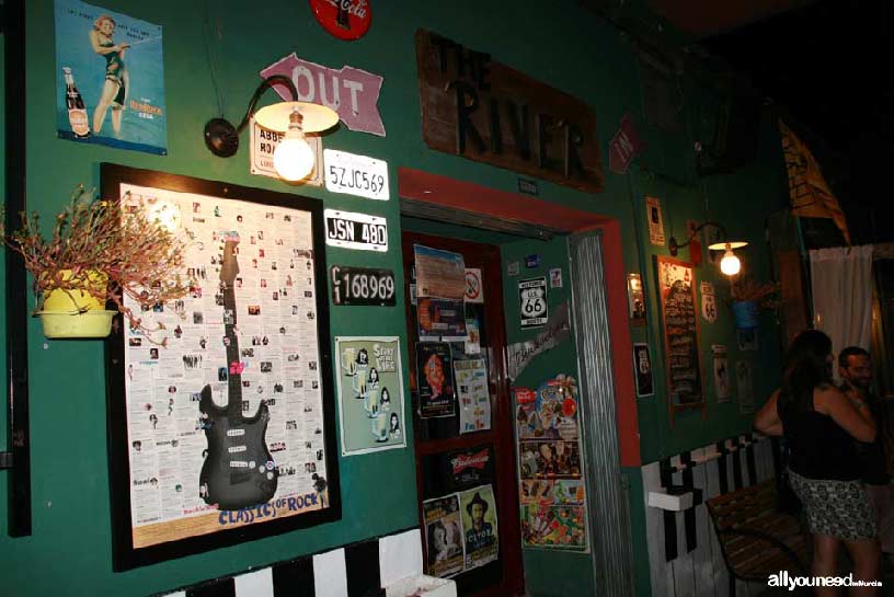 The River Café en Bullas