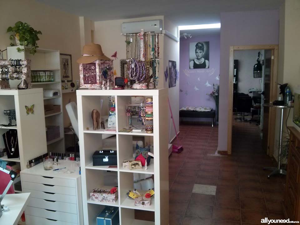 Kati's Nails Art. Stylists in Cabo de Palos
