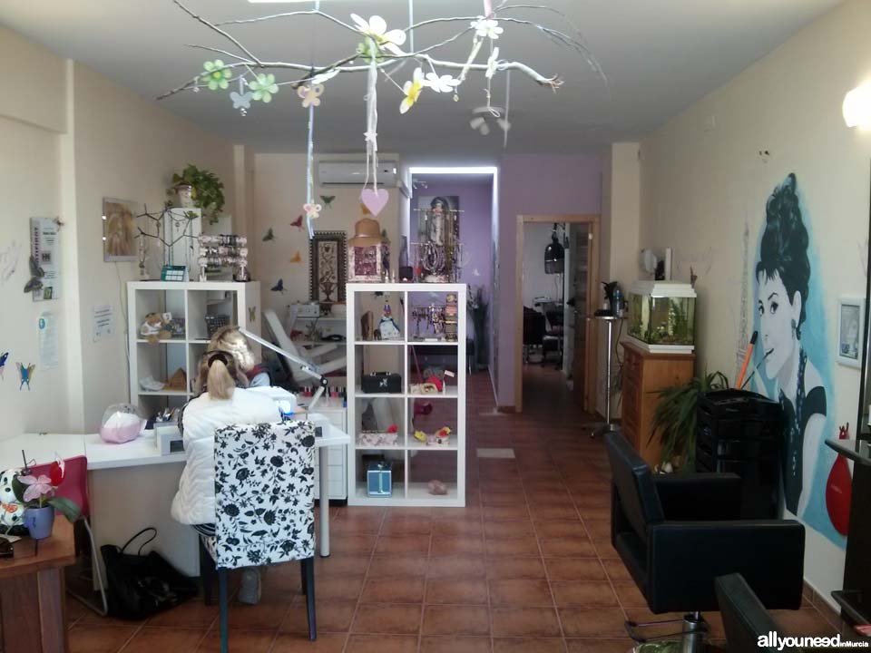 Kati's Nails Art. Stylists in Cabo de Palos