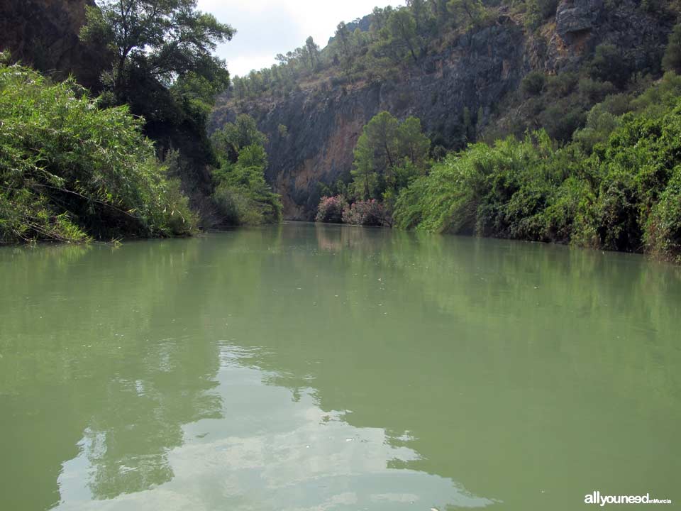 Descent of Almadenes Canyon. Calasparra and Cieza