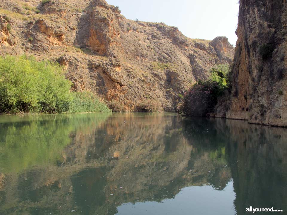 Descent of Almadenes Canyon. Calasparra and Cieza