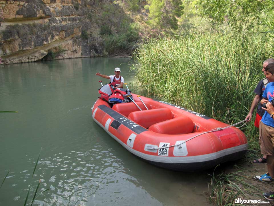 Descent of Almadenes Canyon. Calasparra and Cieza