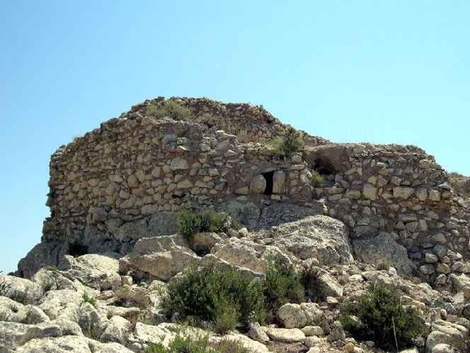 Guide of Castles in Murcia. Los Pollos de la Calda Castle in Caravaca de la Cruz