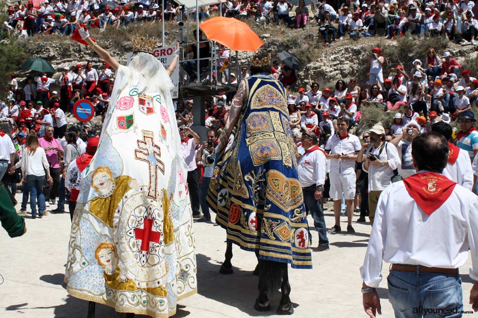 Fiestas de la Santísima y Vera Cruz. Moros y Cristianos. Caballos del Vino. Caravaca