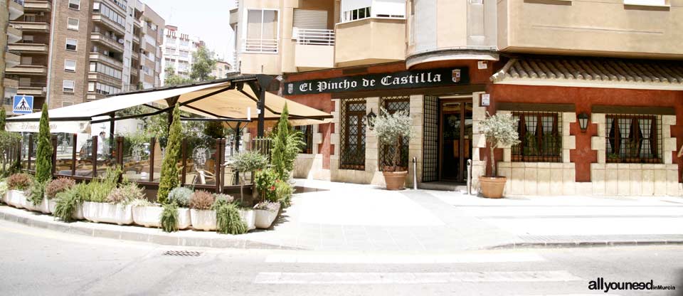 Restaurante El Pincho de Castilla en Cartagena. Asadero de todo tipo de Carnes.