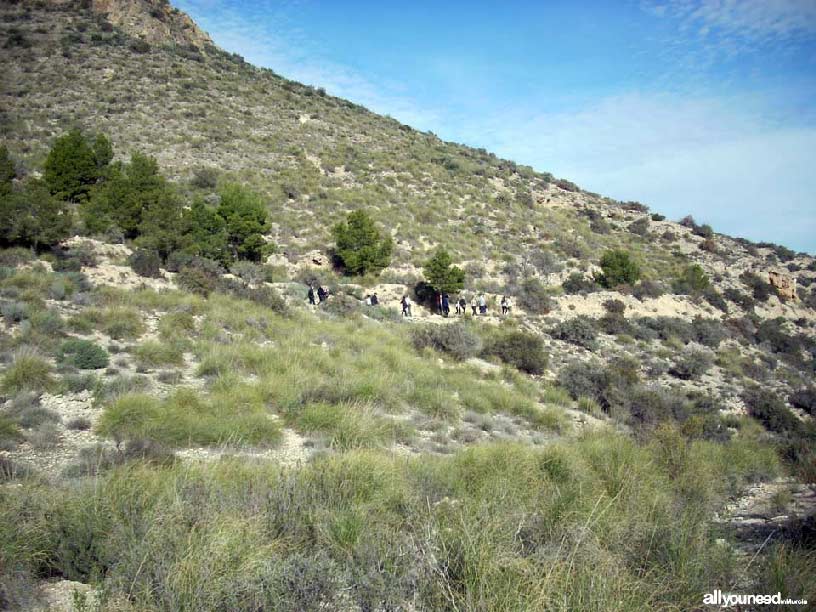 Poblado de Medina Siyâsa. Sendero de acceso