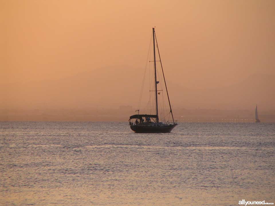 Sunset in La Manga del Mar Menor. Tomás Maestre Port