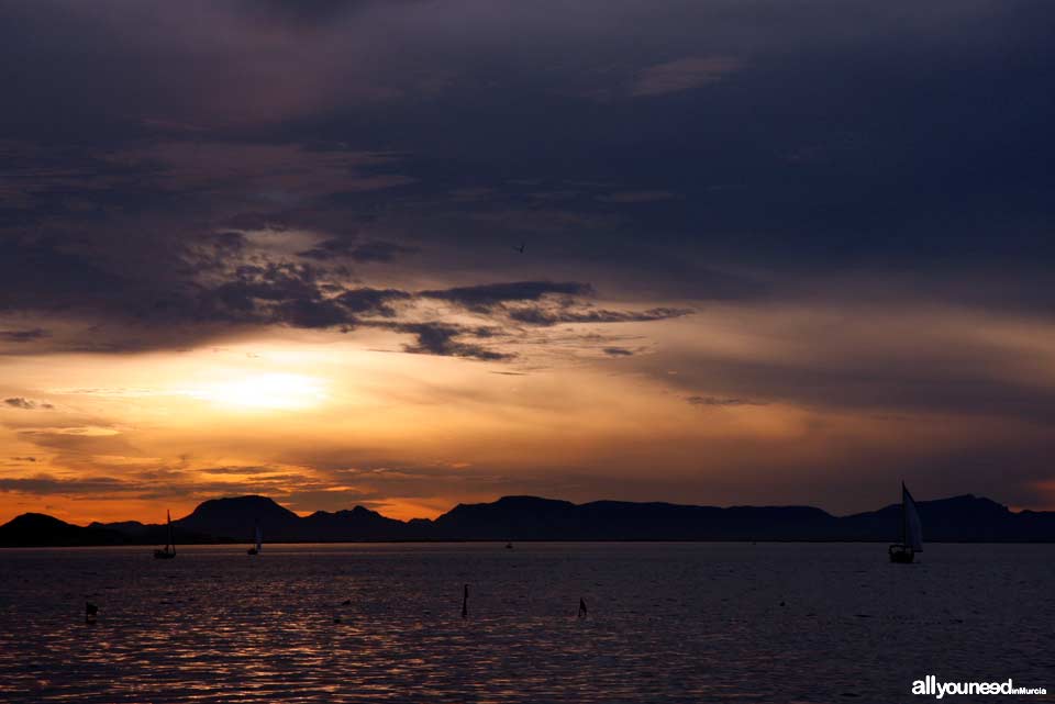 Atardecer en el Mar Menor. Playa de los alemanes