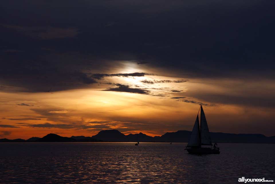 Atardecer en el Mar Menor. Playa de los alemanes