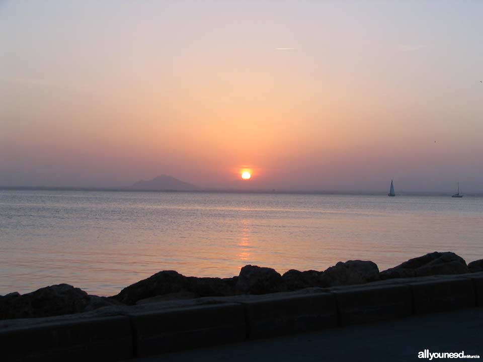 Sunset in La Manga del Mar Menor. Tomás Maestre Port