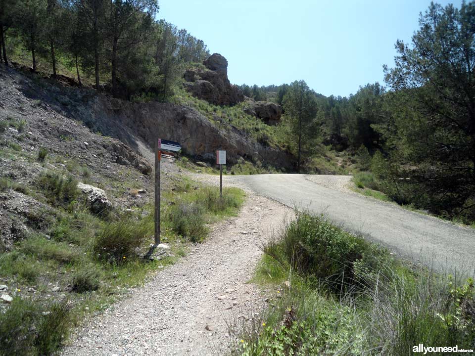 La senda de los enamorados en Lorca. A camino Cachas Negras