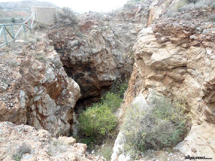 El Cabezo de San Ginés, pozo,  espacios del Mar Menor