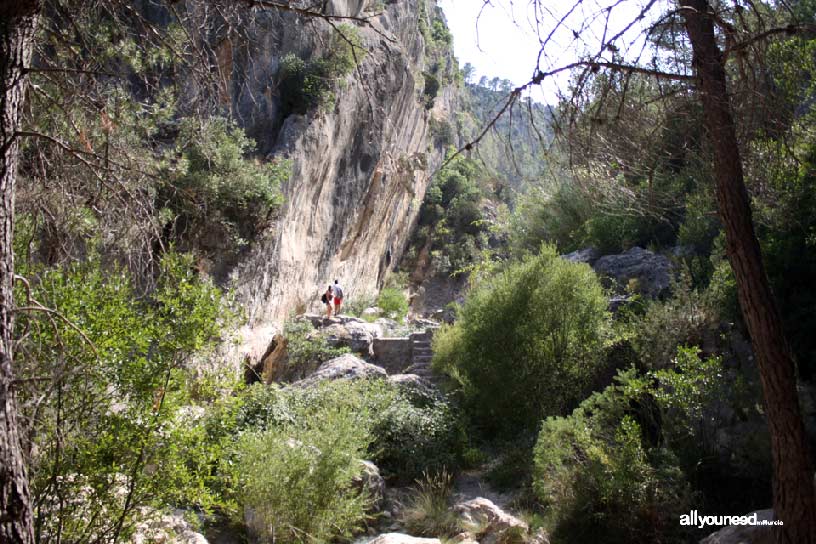 Estrecho de la Puerta y Baños de Somogil en Moratalla