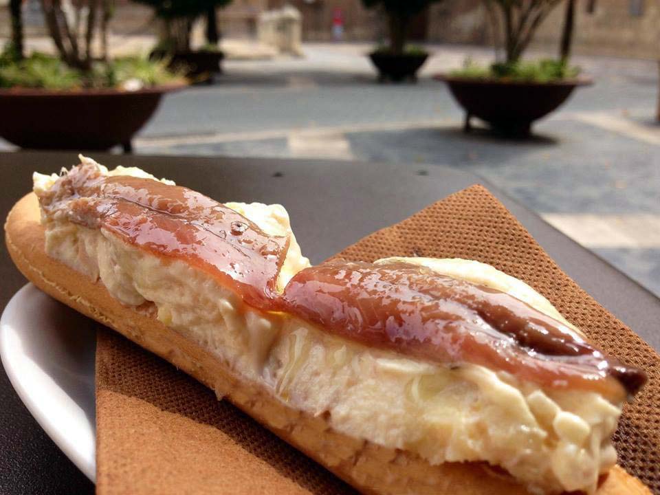 La Tienda de Susano en Murcia junto a la Catedral. Marinera