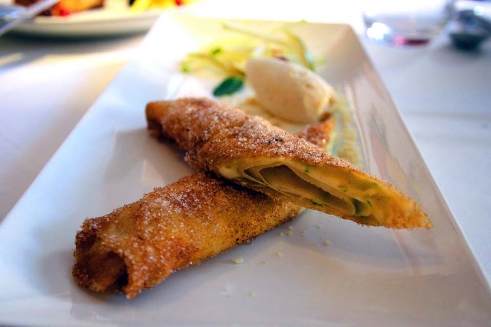 Restaurante El Romea by Tiquismiquis. Paparajotes