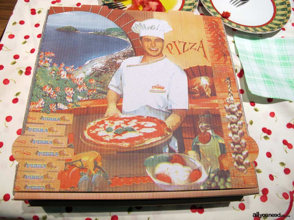 Pizzeria Alemana en Murcia. Envase de cartón