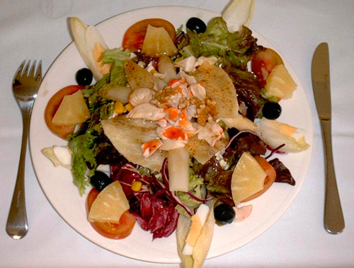 Plato principal en el Restaurante Gurea en Murcia