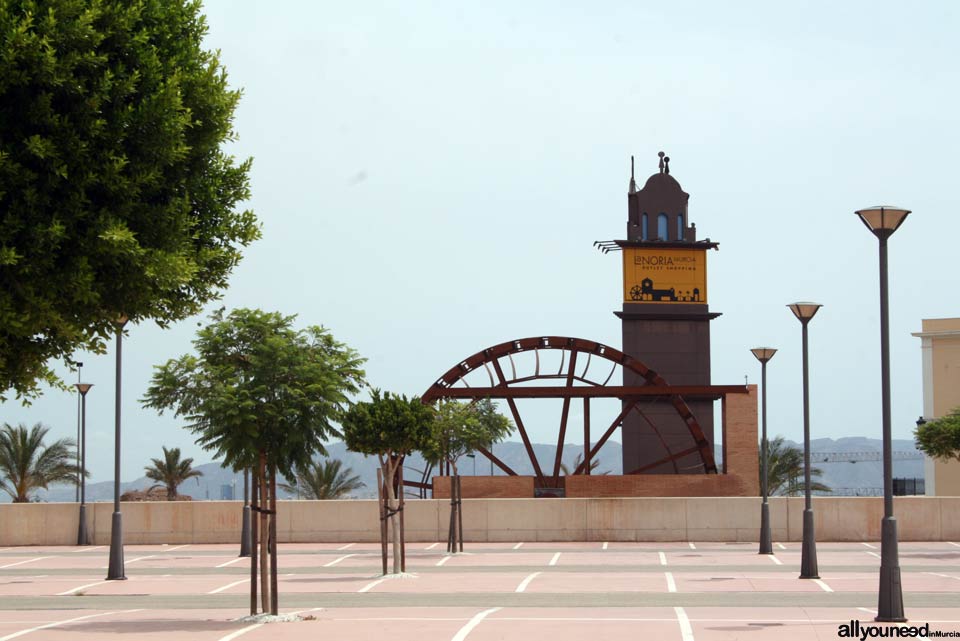 La Noria Outlet Shopping Center in Murcia