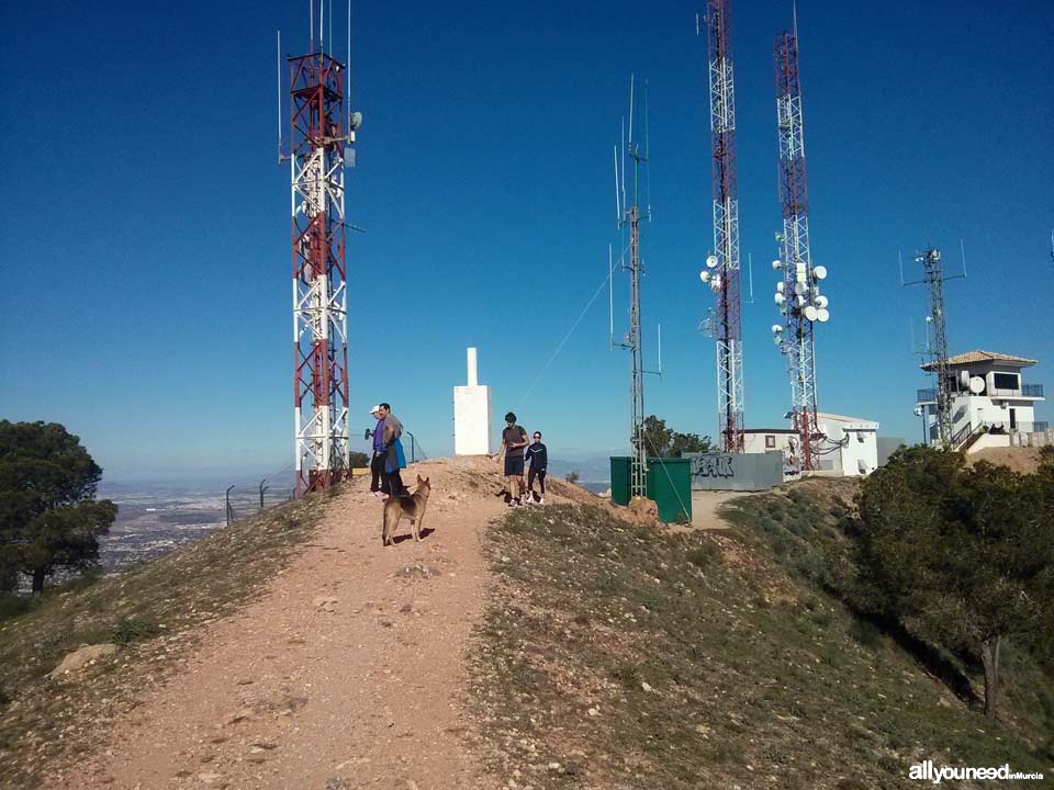 Route from Casa Venta los Civiles to Pico del Relojero. Section of trail PR-MU23