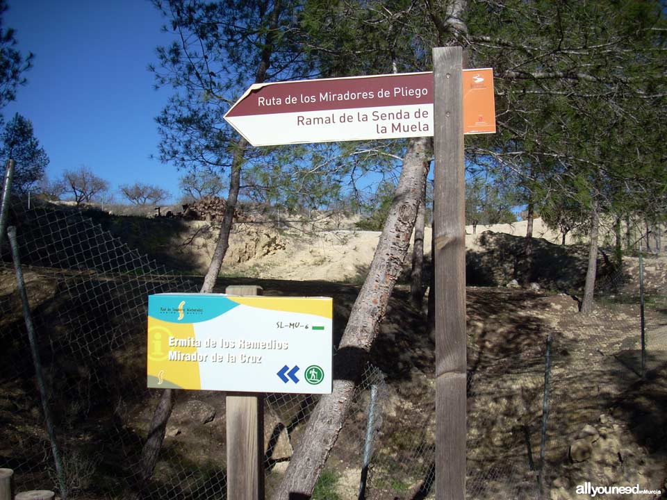 Ruta Castillo de las Paleras y Senda de la Muela SL-MU6 en Pliego