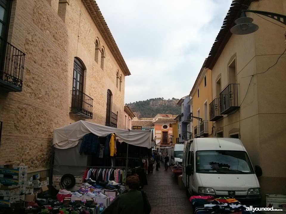 Mercado semanal de Pliego