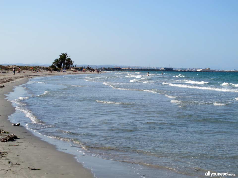La Barraca Quemada Beach
