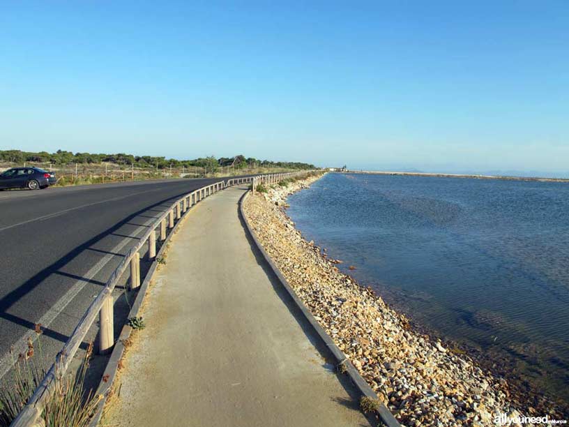 Las Encañizadas path in San Pedro del Pinatar