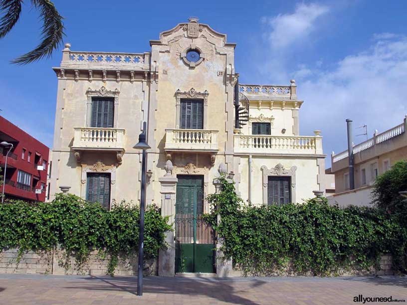 Casa en paseo de Cristobal Colón