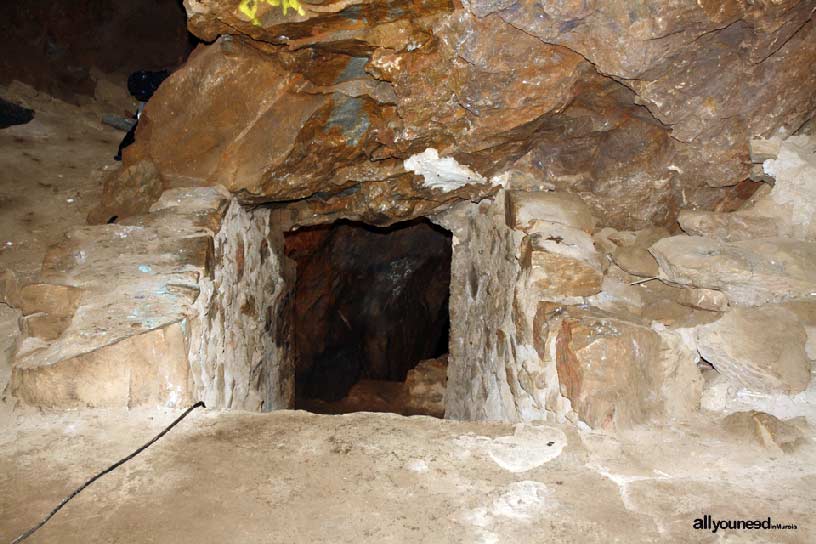 El Cabezo Gordo en Torre Pacheco. Cueva del agua. Acceso a poza