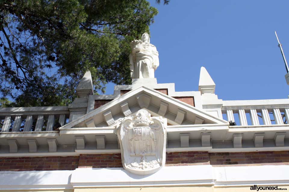 Ermita Library