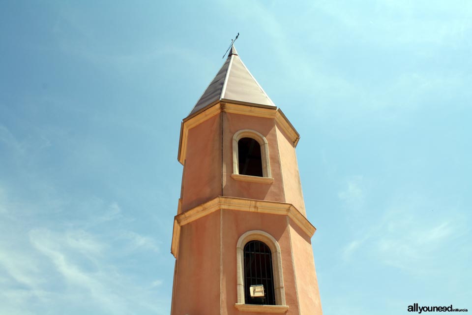 Iglesia Virgen del Oro