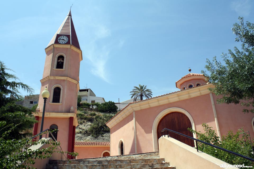 Iglesia Virgen del Oro