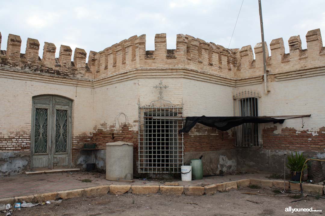 Casa Antigua. Torre de Las Palomas