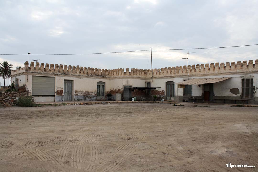 Old House. Torre de Las Palomas