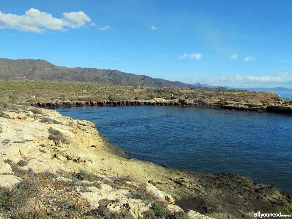 Pozo de las Huertas Cove