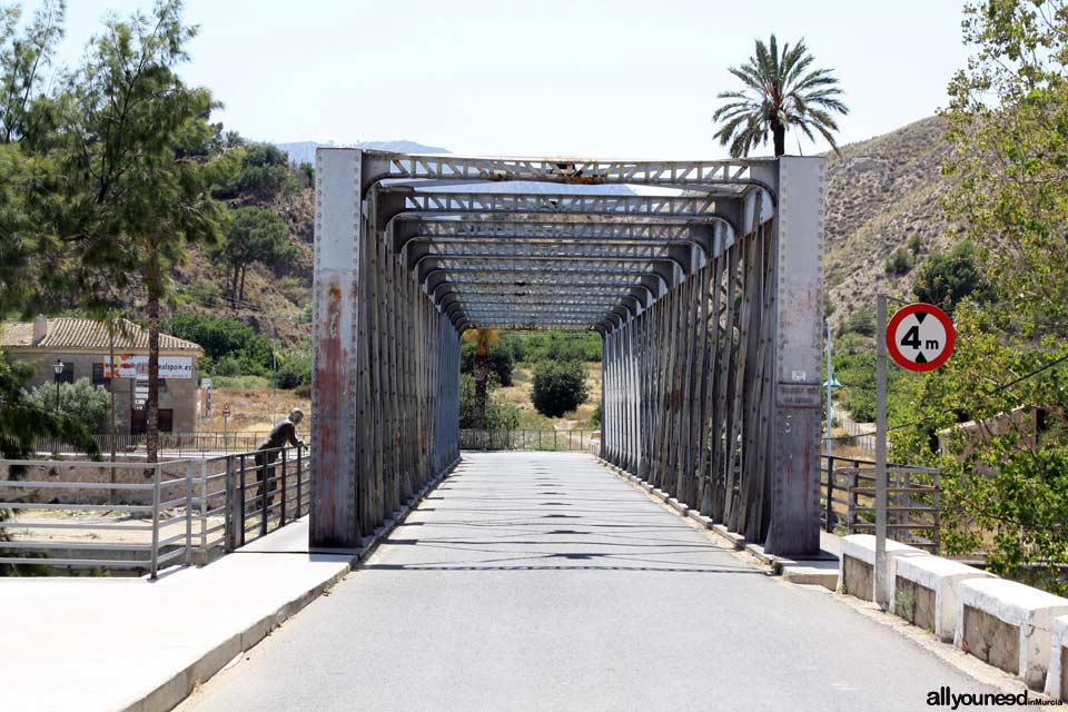 Puente de Hierro de Blanca