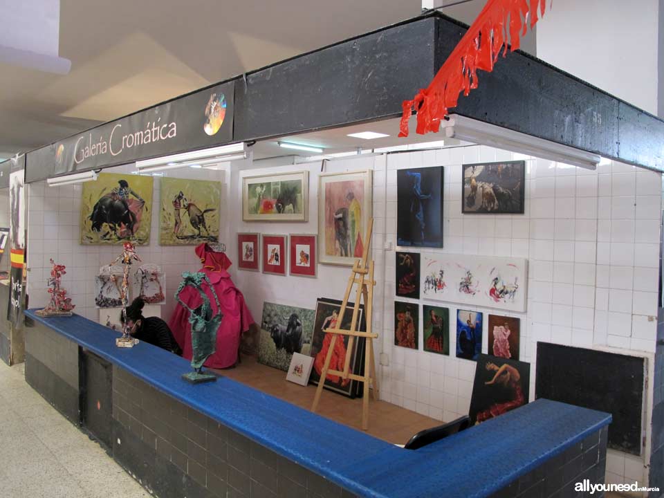 Bullfighting Art Market in Blanca. Pictures
