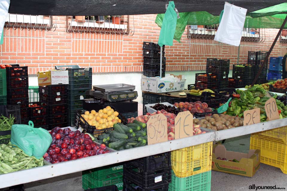 Blanca weekly street market