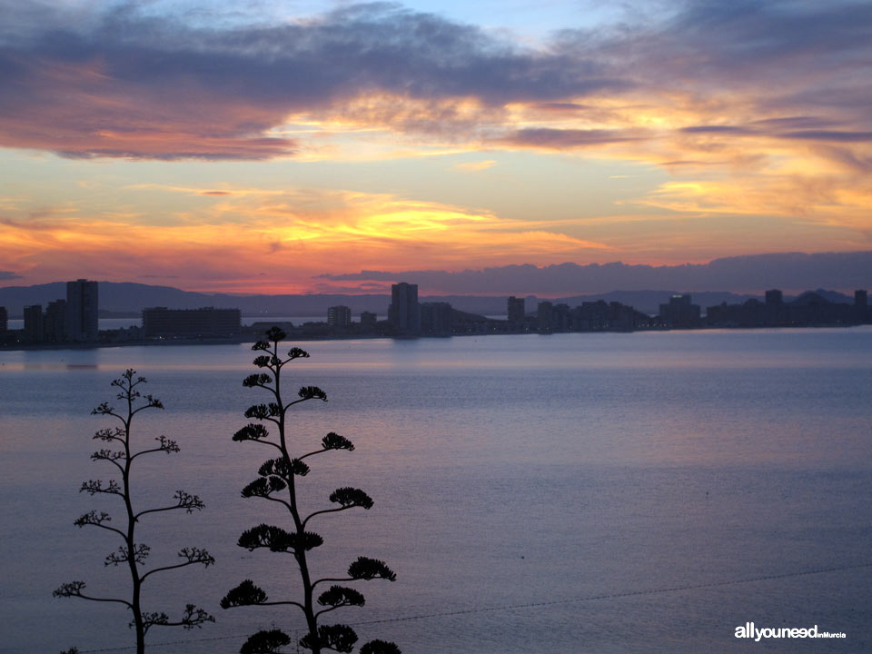 Faro de Cabo de Palos.Murcia.  Vista de La Manga