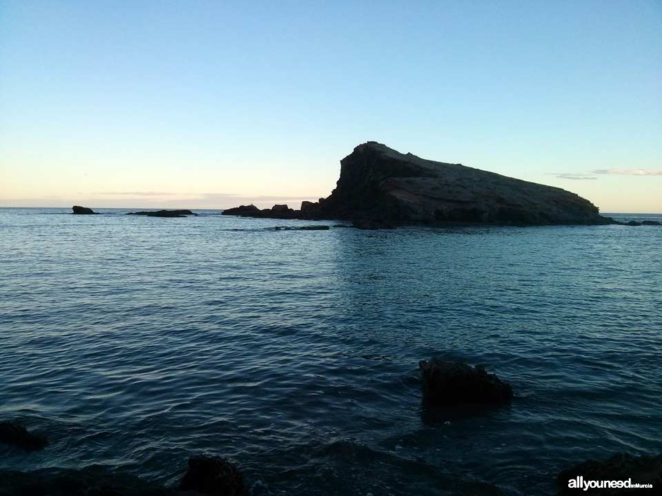 Sunset in Descargador Cove