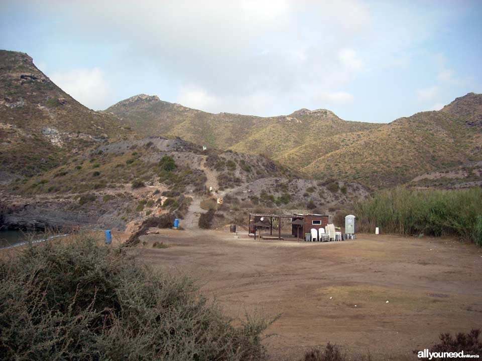 1-Punto de Partida en Cala Reona. Sendero de Cala Reona a Cala de los Déntoles. Parque Regional de Calblanque