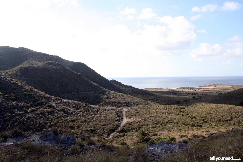 Senderos en el Parque Regional de Calblanque en Murcia -España