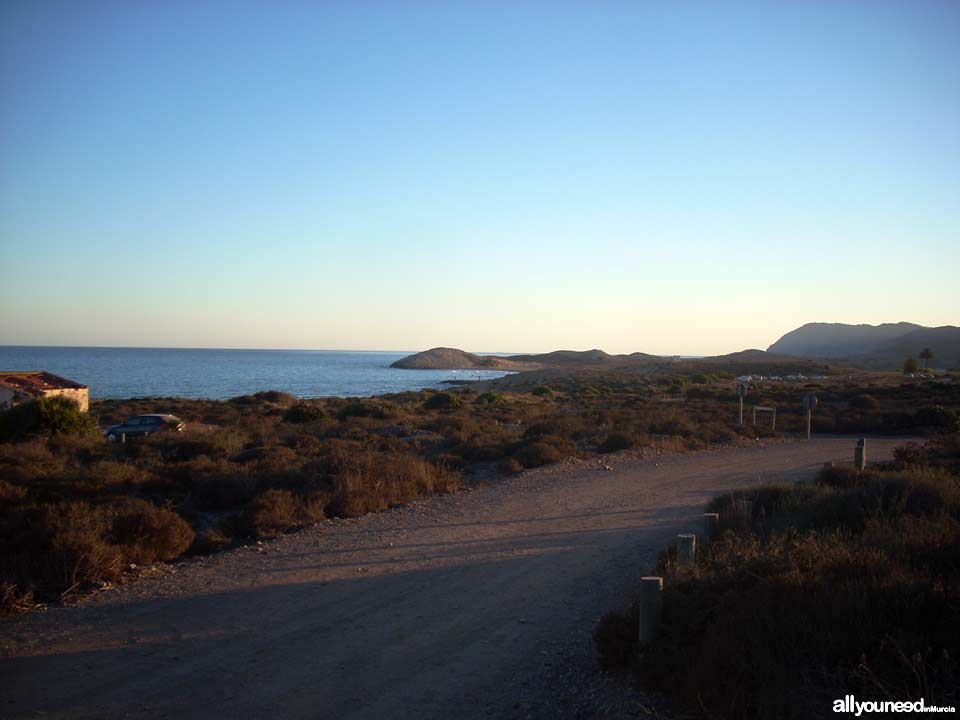 Senderos en el Parque Regional de Calblanque en Murcia -España