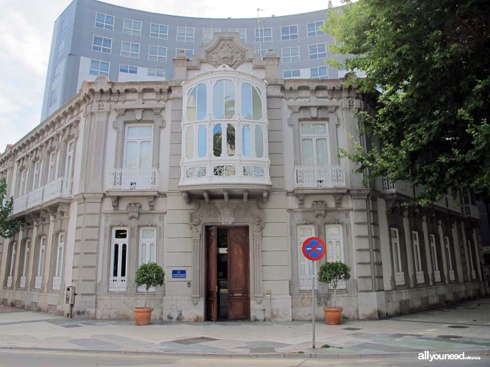 Hotel de la Compania del Ensanche