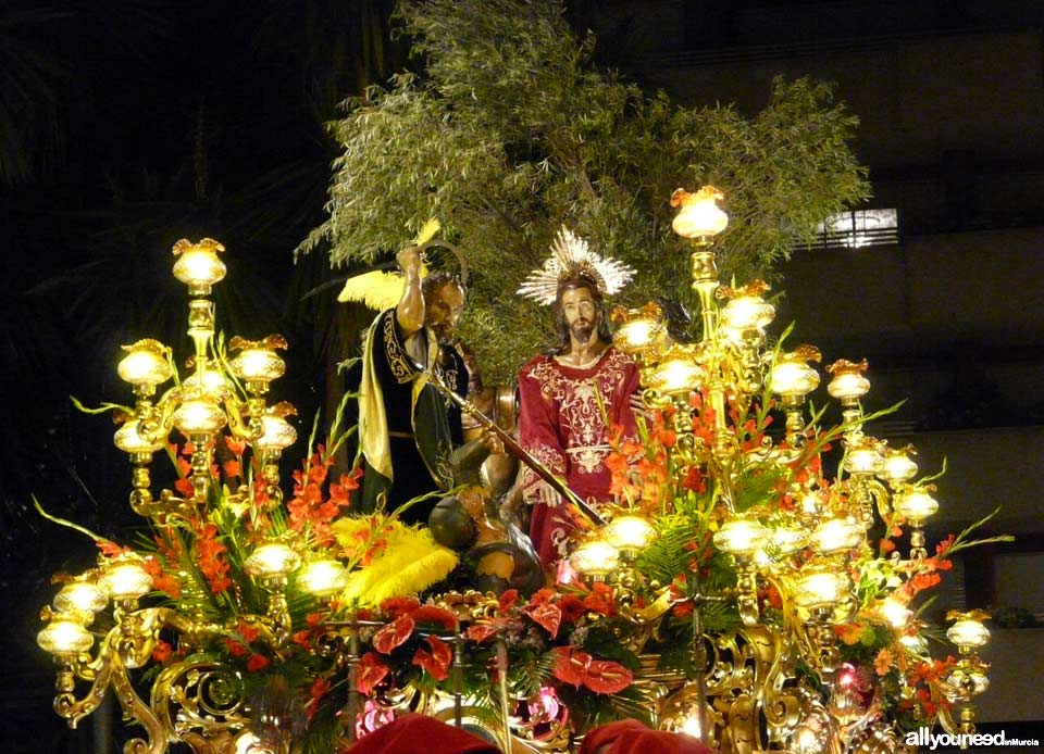 Float of Ósculo. Californios. Holy Week in Cartagena