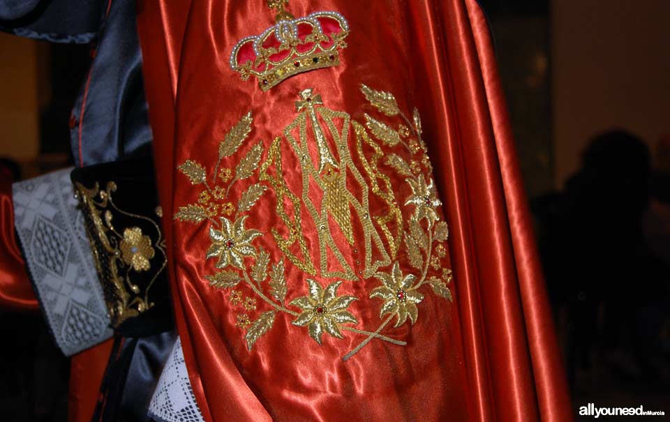 Embroidery of the Ósculo fraternity. Holy Week in Cartagena