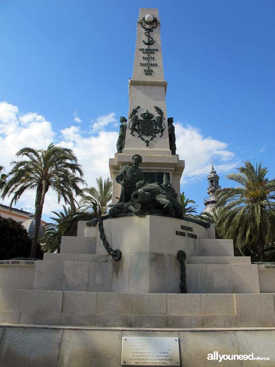 Monumento a los Heroes de Santiago de Cuba y Cavite