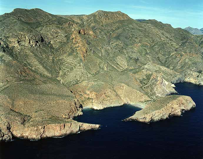 Cabo Tiñoso. Cala Cerrada