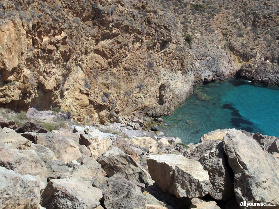 Cove located between Pozo Avispa and  Bolete Grande in Cabo Tiñoso