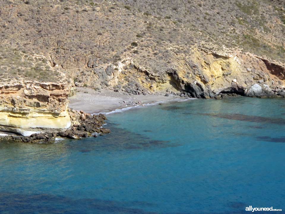 Cala Pozo de la Avispa en Cabo Tiñoso